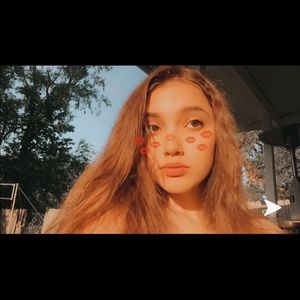 Meet your Posher, Kenzie